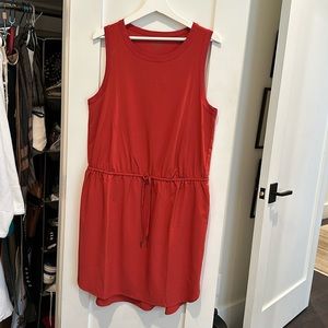 Athleta Rincon sleeveless dress, adjustable waist, Current Red, Large